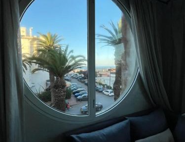Two-Bedroom Apartment with Terrace and Sea View