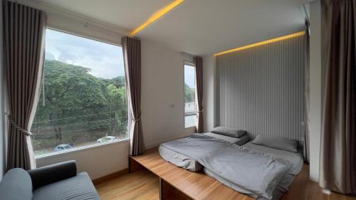 Twin Room with View