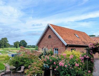 Three-Bedroom Holiday Home 