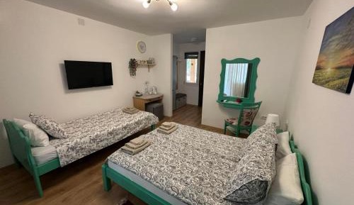 Triple Room with Terrace