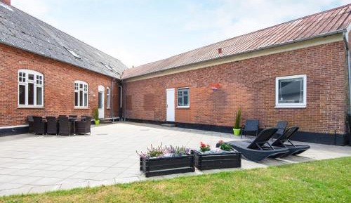 Six-Bedroom Holiday Home