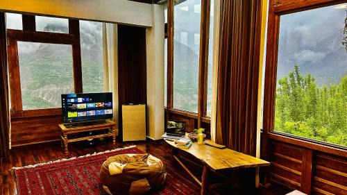Superior Double or Twin Room with Mountain View
