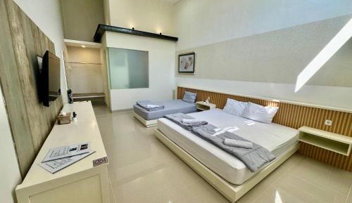 Standard Family Room