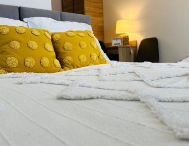 Room #1268433203