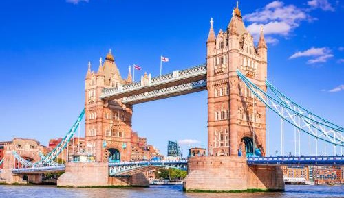 Two-Bedroom Apartment with Balcony