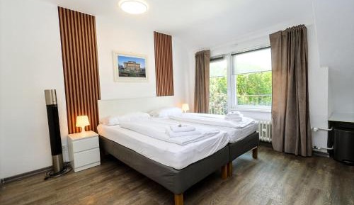 Double or Twin Room with Bathroom