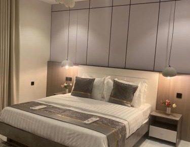 One-Bedroom Apartment - Oceanfront