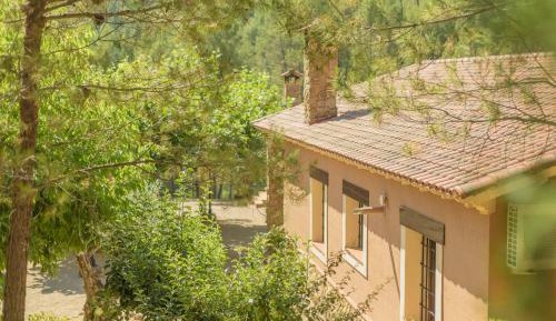 Three-Bedroom Cottage