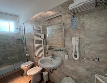 Deluxe Double Room with Balcony and Sea View