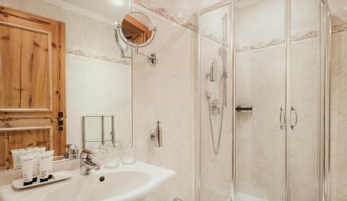 Suite with Garden View