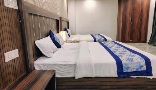 Classic Quadruple Room