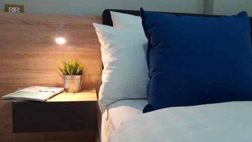 Deluxe Double Room with Garden Access