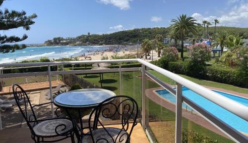 Four-Bedroom Deluxe Home - Oceanfront