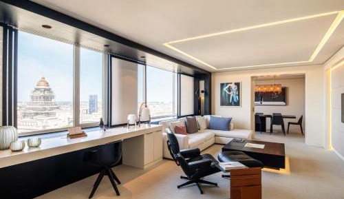 Suite with City View