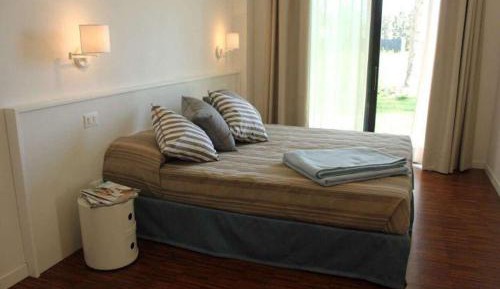 Two-Bedroom Deluxe Apartment