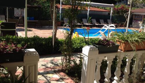 Double Room with Pool View