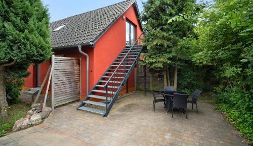 Superior One-Bedroom Apartment with Balcony