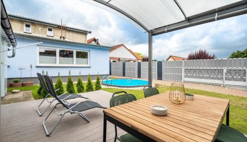 Superior One-Bedroom Apartment