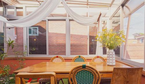 Three-Bedroom Apartment with Balcony