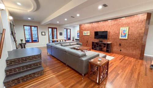 Three Bedroom Apartment