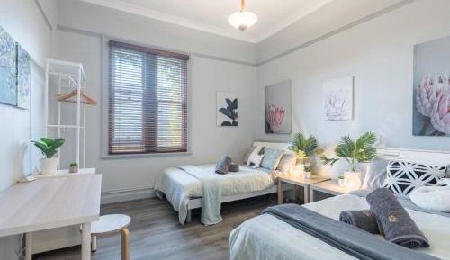 Quadruple Room with Shared Bathroom