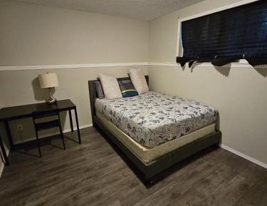 One-Bedroom Standard Apartment