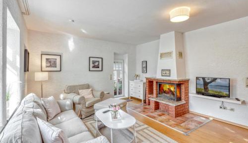 Two-Bedroom Holiday Home