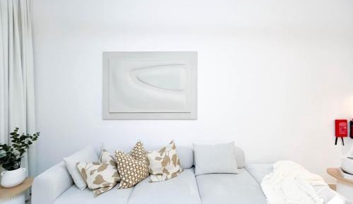 One-Bedroom Apartment with Balcony