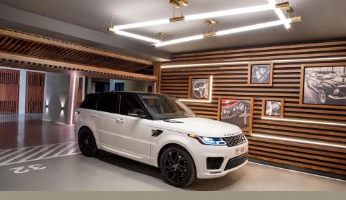 Villa Dolce Vita, 3 Bedroom, with Private Pool, Private Cinema and Butler Service