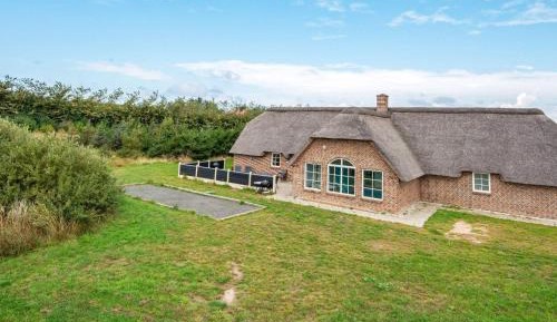 Six-Bedroom Holiday Home