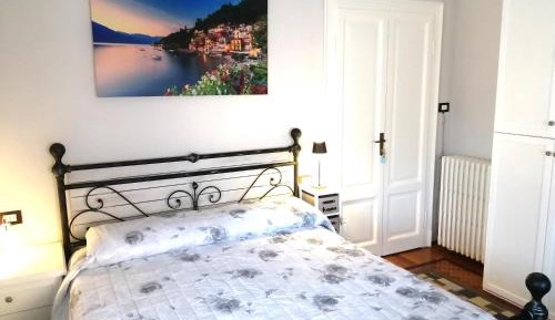 Deluxe Room (2 Adults + 1 Child)