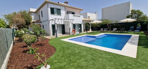 Three-Bedroom Apartment with Private Pool