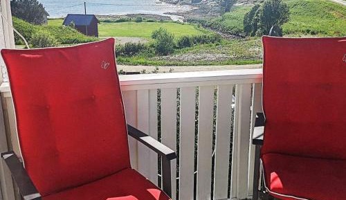 Five-Bedroom Holiday Home