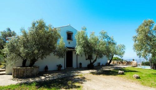 Three-Bedroom Vacation Home 
