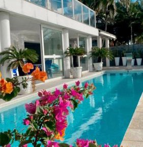 Suite with Garden View