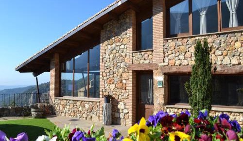 Three-Bedroom Vacation Home 