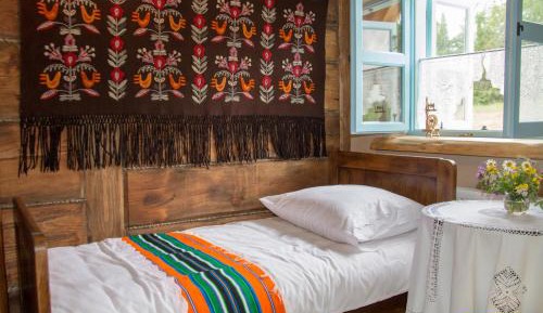 Triple Room with Private Bathroom