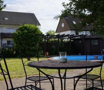 One-Bedroom Deluxe Apartment