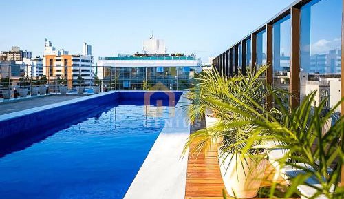 Superior One-Bedroom Apartment with Balcony