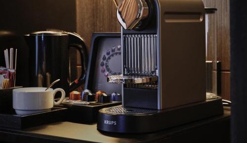 Executive Queen Room With Sofa Bed