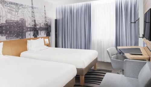 Standard Double Room with Two Single Beds