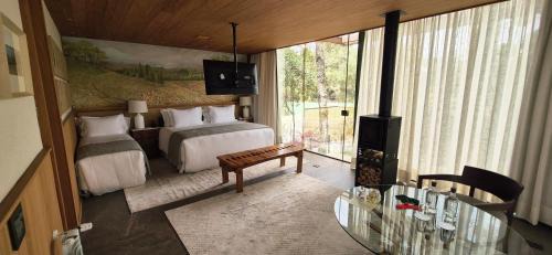 One-Bedroom Bungalow