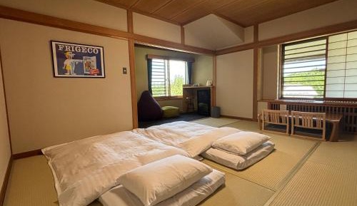 Japanese-Style Room