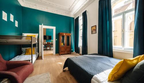 Three-Bedroom Superior Apartment