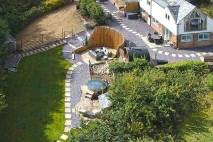 Three-Bedroom Vacation Home 