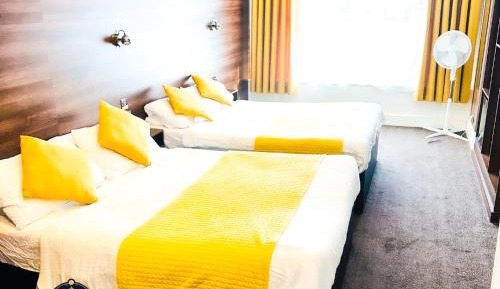 Deluxe Quadruple Room