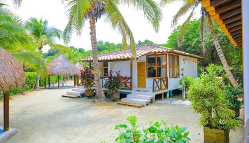 Bungalow with Garden View