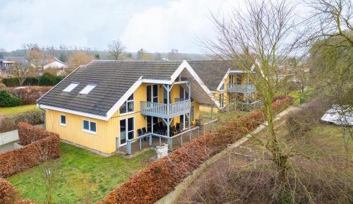 Four-Bedroom Holiday Home