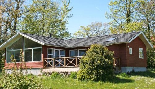 Three-Bedroom Vacation Home 