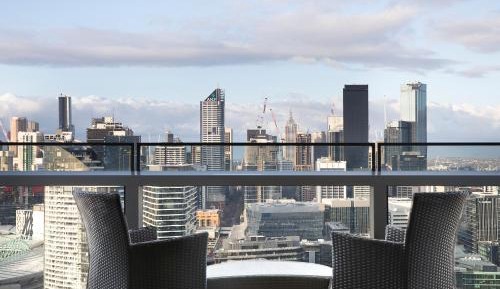 Three Bedroom - City and Harbor Views